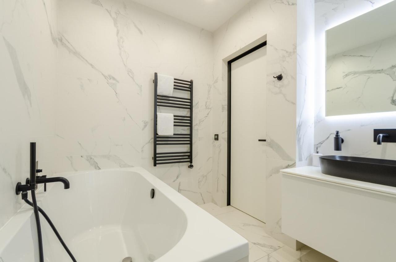 Petrovdom 23-173 In Stylish Apartments At Rc 基輔 外观 照片